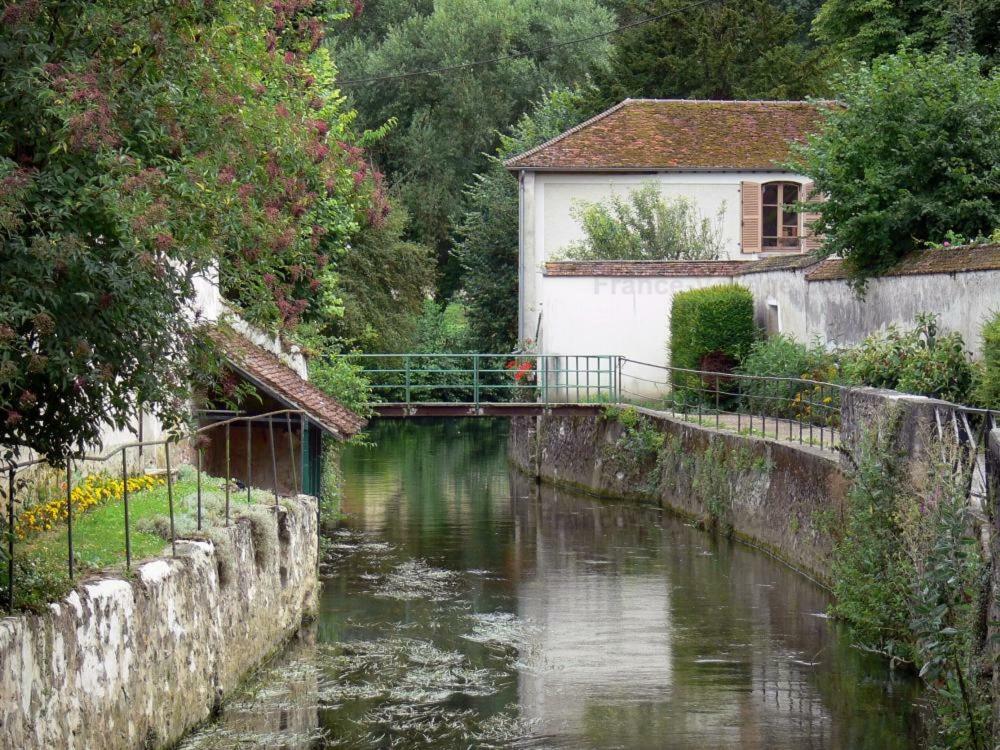 Appartement Villiers Sur Morin Proche De Disneyland Εξωτερικό φωτογραφία